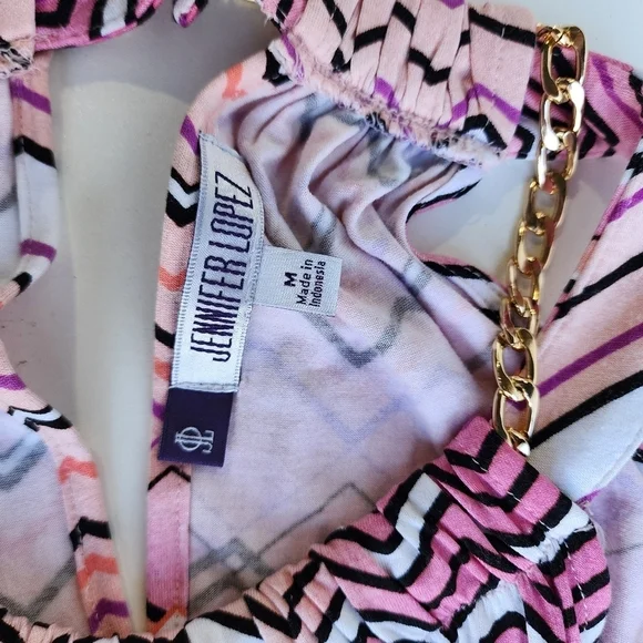 Jennifer Lopez Pink and White High Low Sundress with Sleeveless Halter Neck - Picture 6 of 16